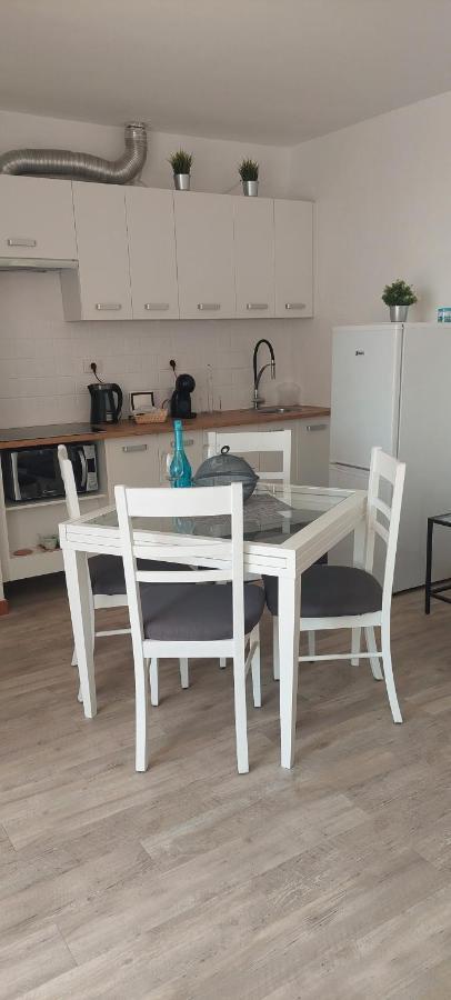 Lovely Apartment With Pool Costa Del Silencio Exterior foto